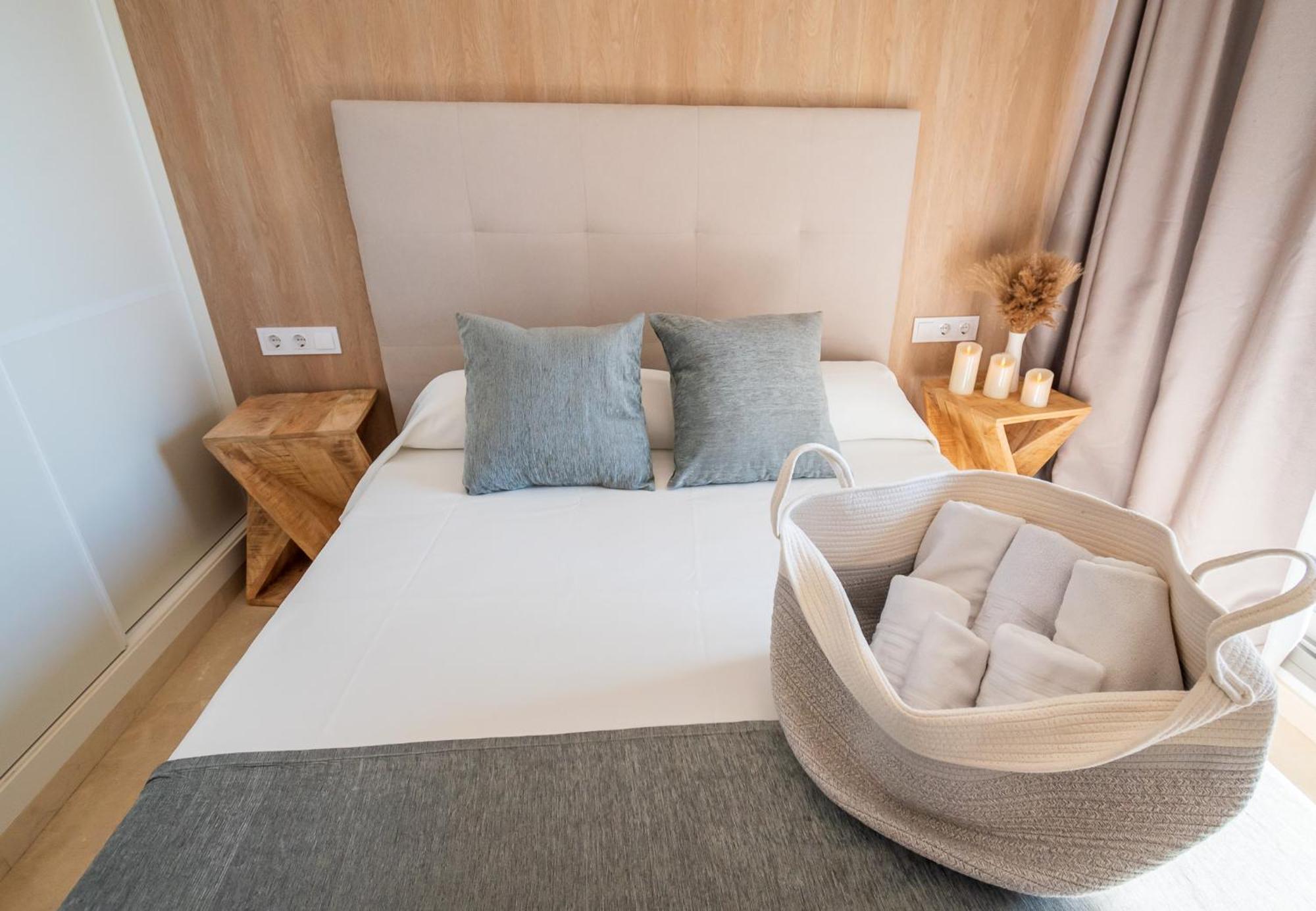 Torre Pinar 18-b Apartment